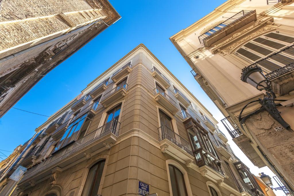 Select Caballeros Appartement Valence